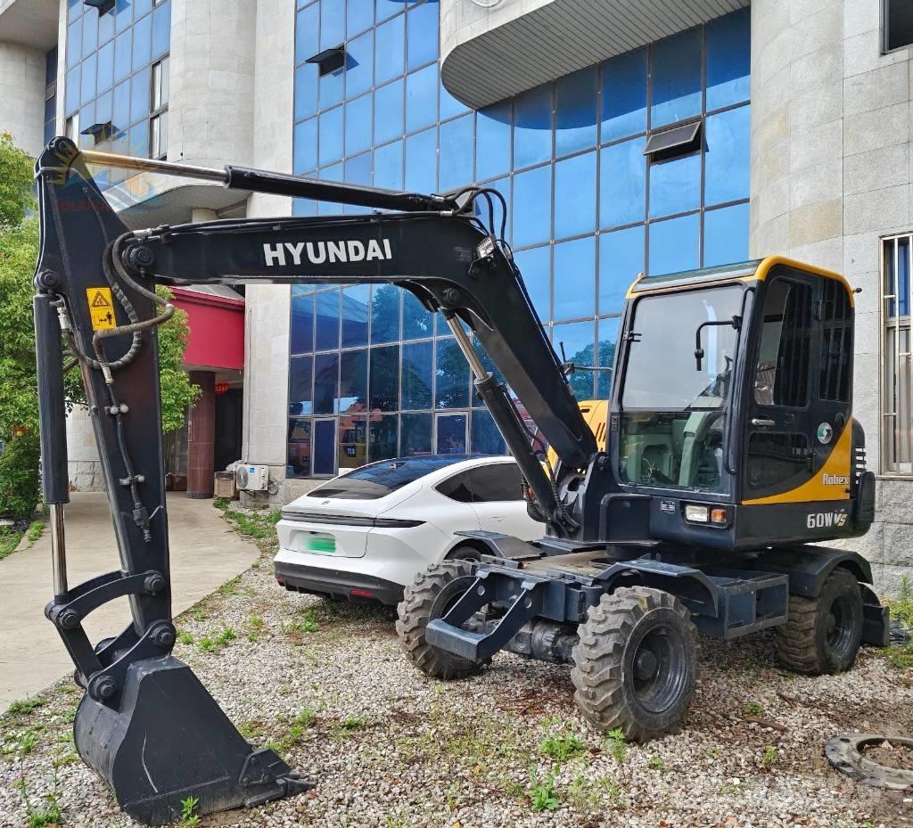 Hyundai 60 W VS Mini bageri < 7t