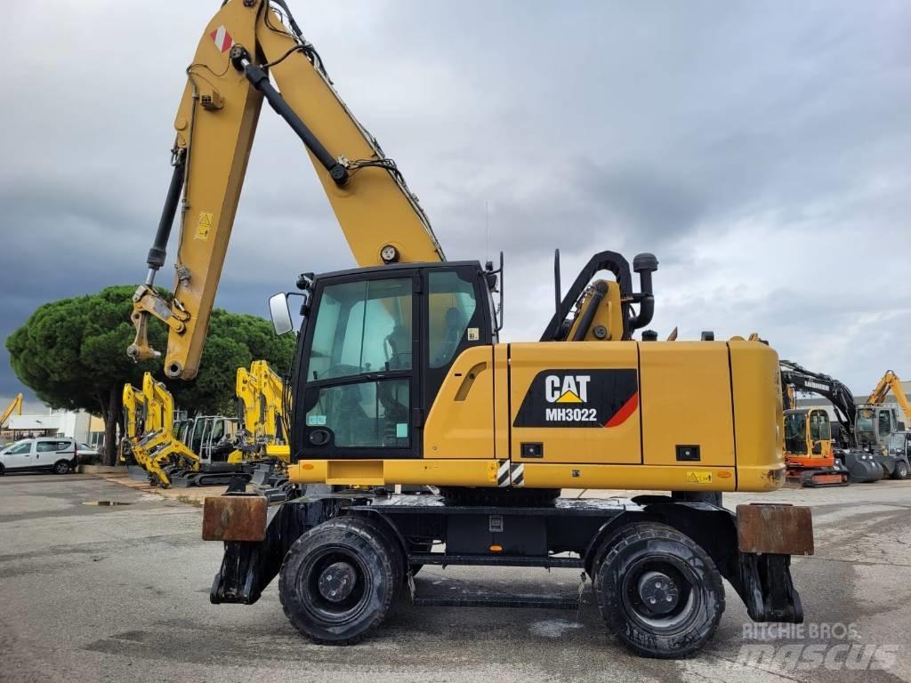 CAT mh3022 Bageri točkaši