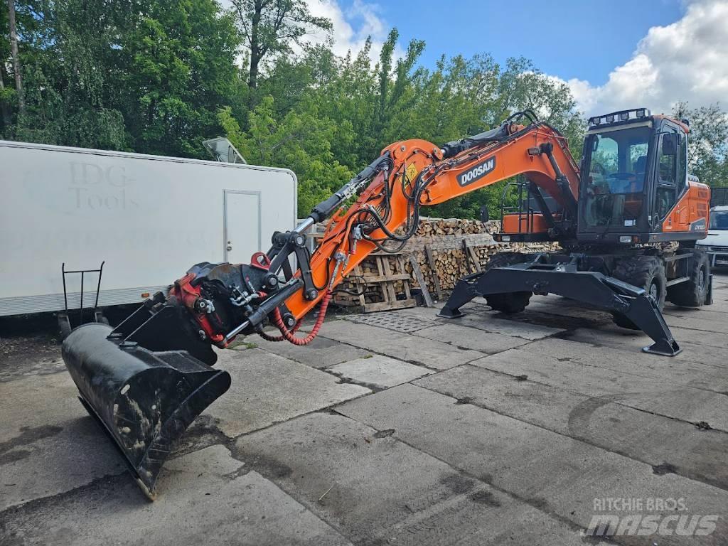 Doosan DX 160 W Bageri točkaši