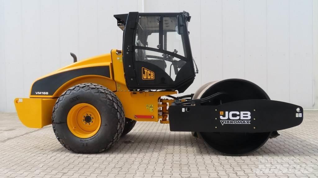 JCB VM166D Valjci sa jednim bubnjem