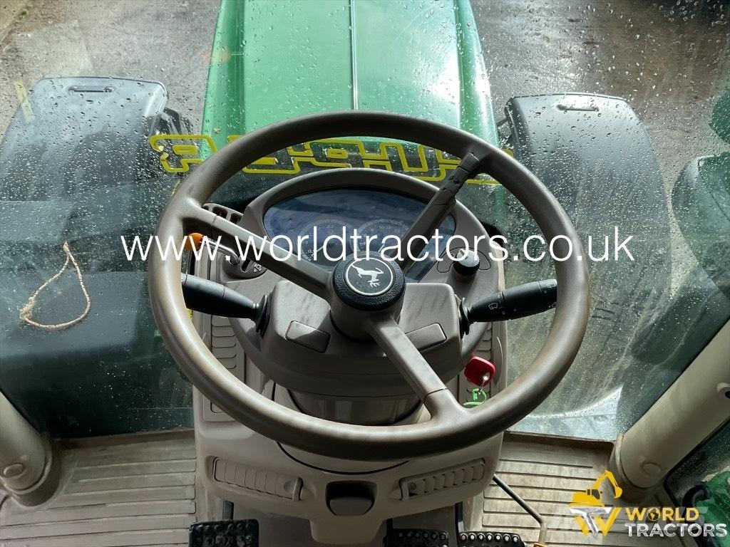 John Deere 6195 R Traktori