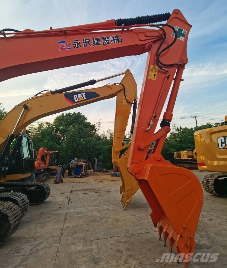 Hitachi ZX 200 Bageri guseničari