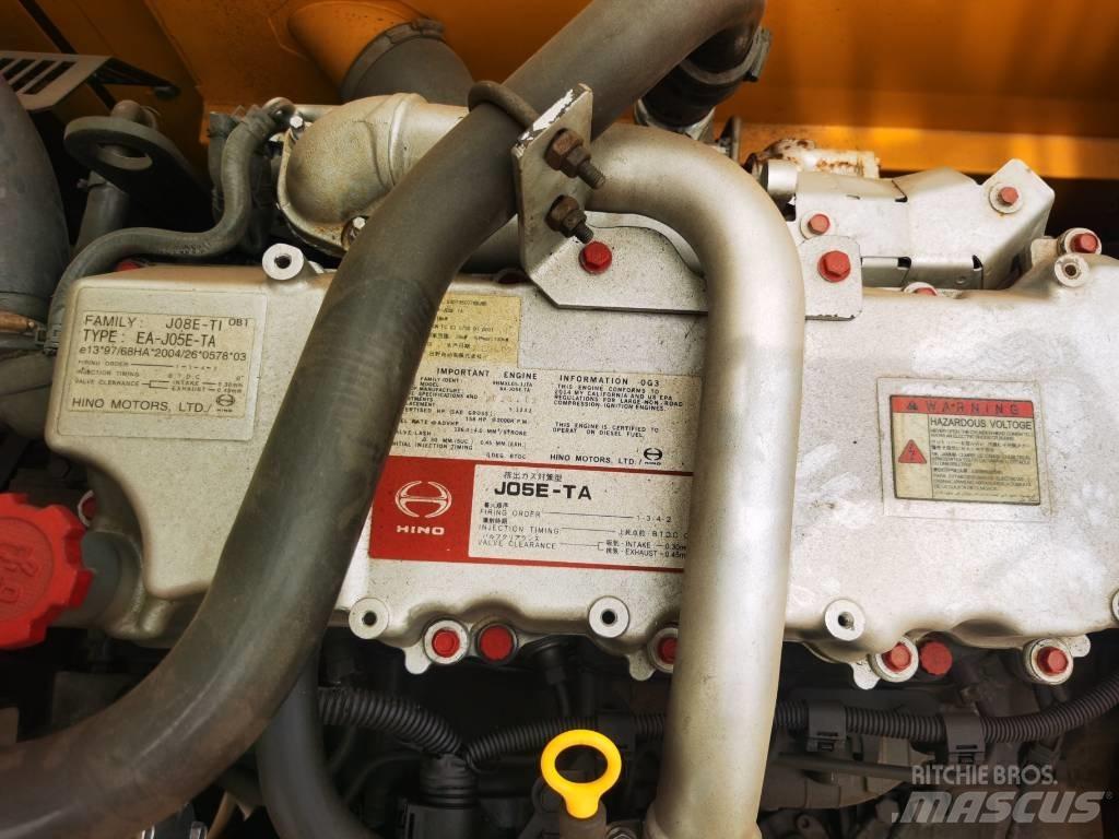 Kobelco SK 200-8 Bageri guseničari