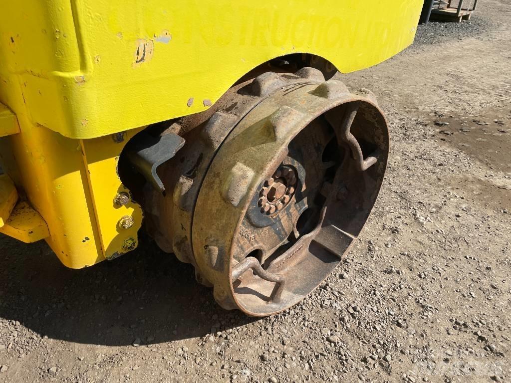 Bomag BMP 8500 Valjci sa duplim bubnjem