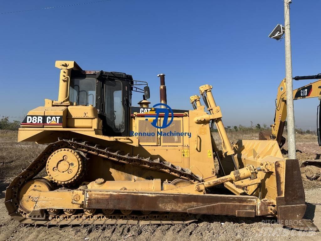 CAT D 8 R Buldožeri guseničari