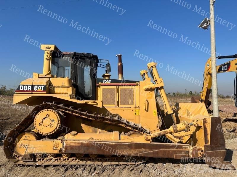 CAT D 8 R Buldožeri guseničari