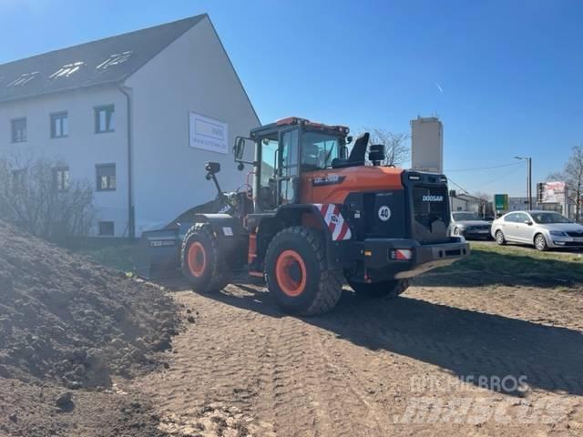 Doosan DL 200 Utovarivači na točkove