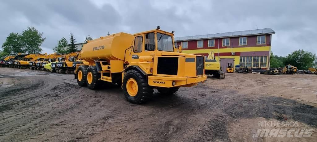 Volvo A 25 C 6x6 Zglobni damperi