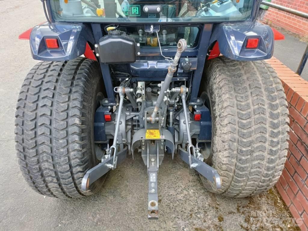 Massey Ferguson 1750 Traktori