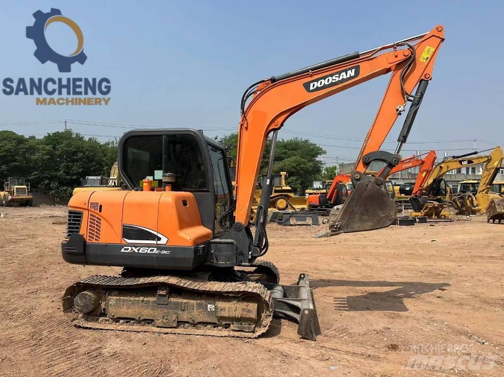 Doosan DX 60 Mini bageri < 7t