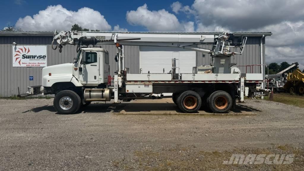 Altec D 4060 TR Ostali kamioni