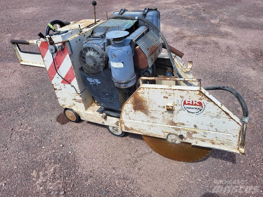  Wakra BS 40 Makaze