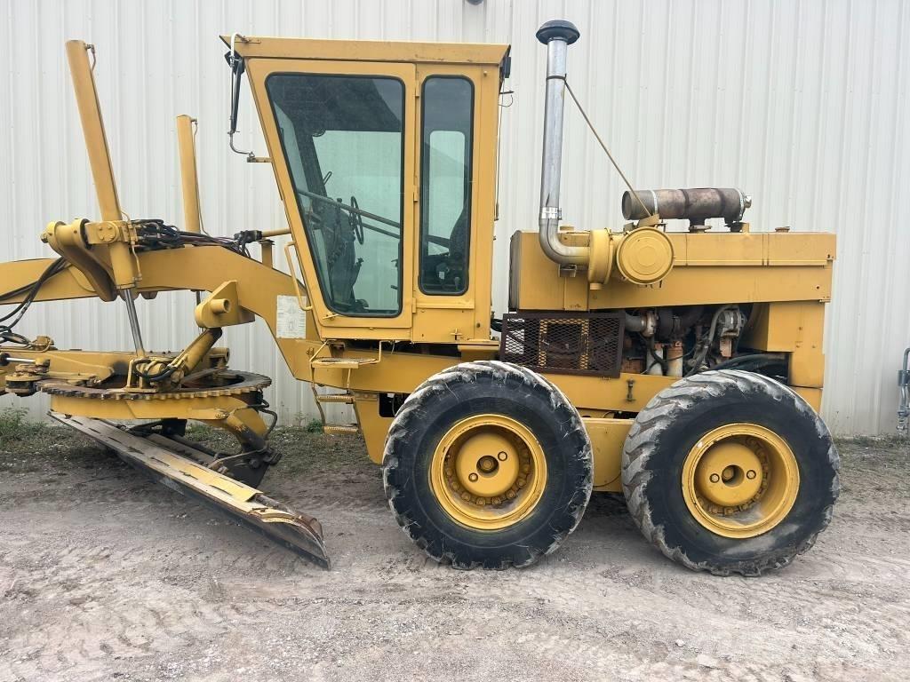 Champion 740 Grejderi
