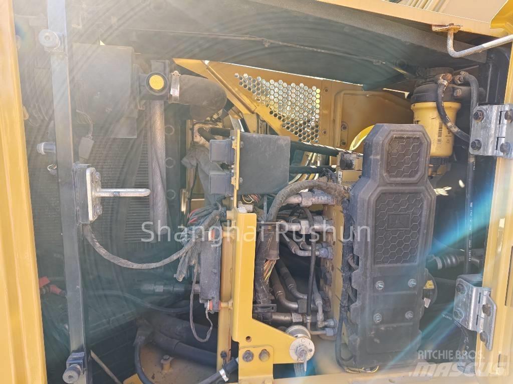 CAT 307,5 Midi bageri 7t – 12t