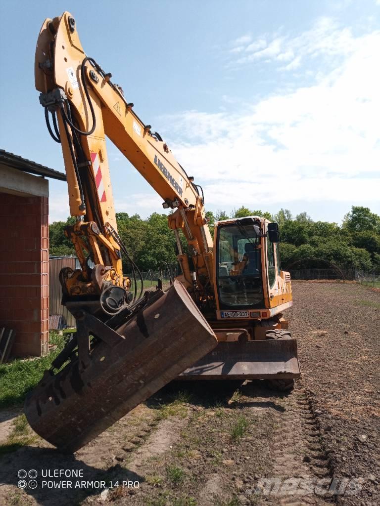 Liebherr A 900 C Bageri točkaši