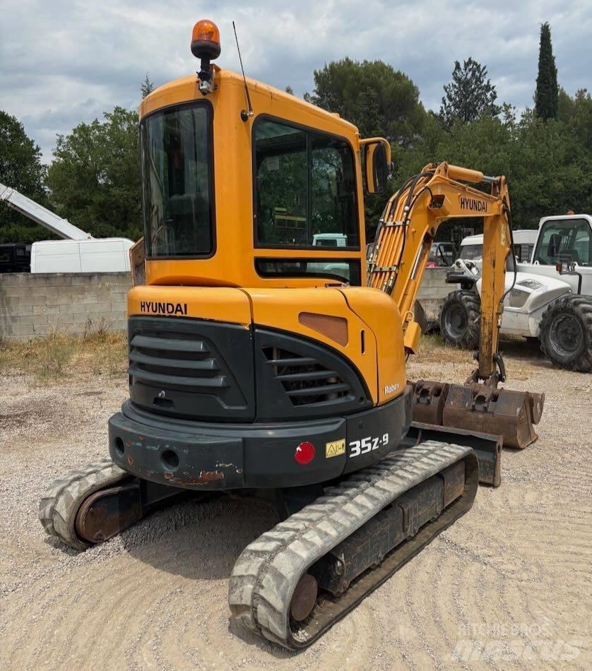 Hyundai R35Z-9 Mini bageri < 7t