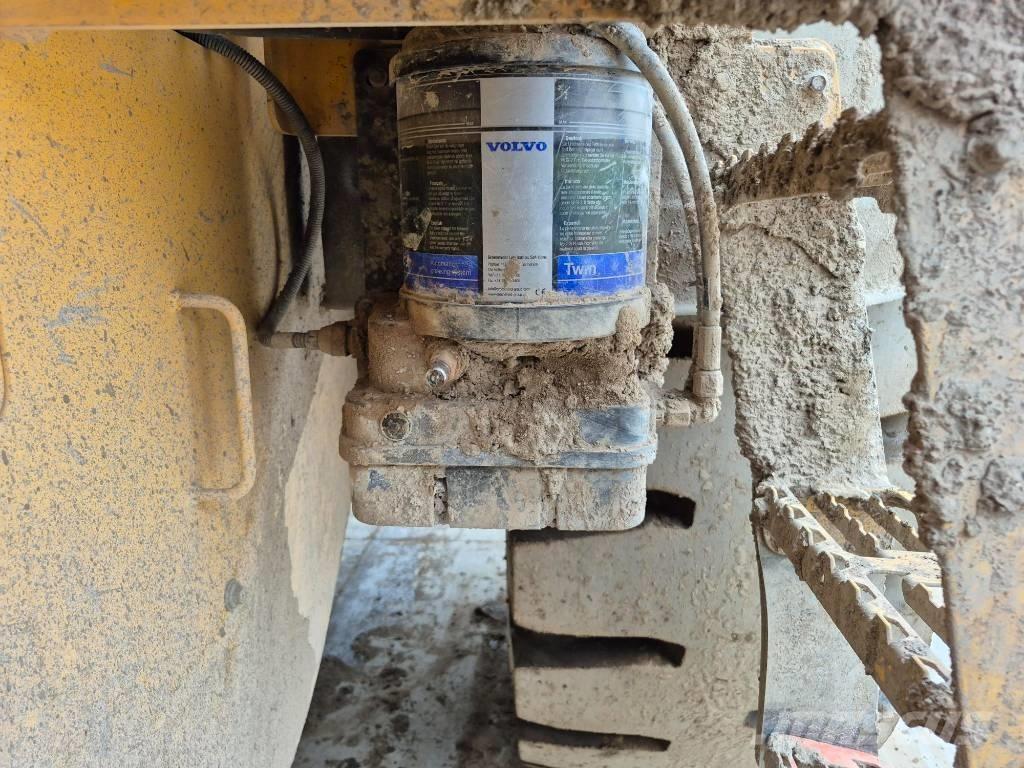 Volvo L 120 H Utovarivači na točkove