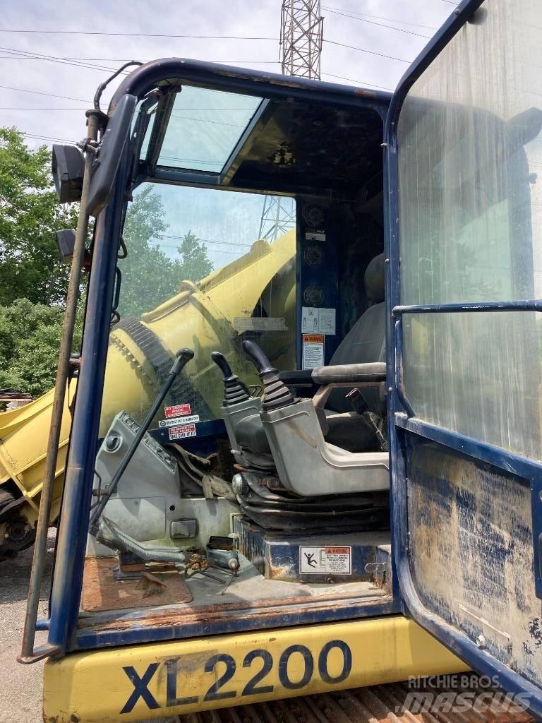 Gradall XL 2200 Bageri guseničari