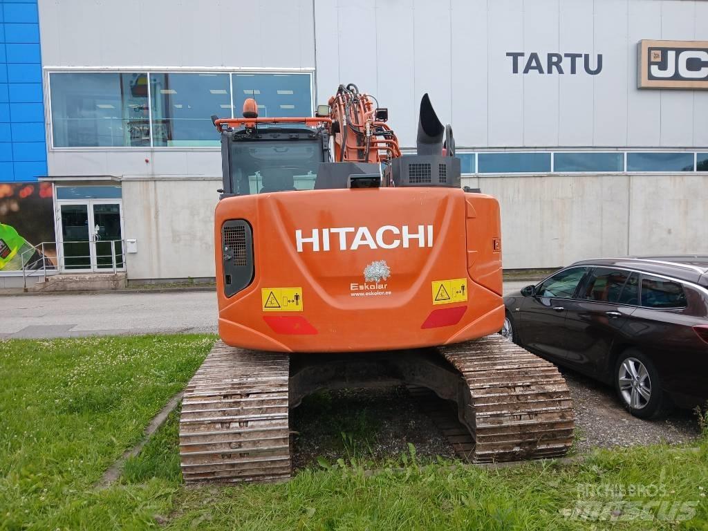 Hitachi ZX 135 US-6 Bageri guseničari