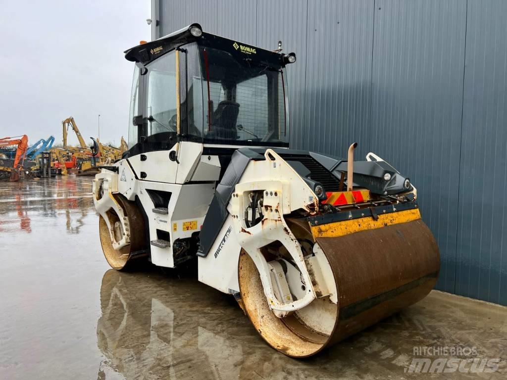 Bomag BW151AD-5 Valjci sa duplim bubnjem