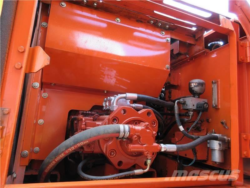 Doosan 225 LC Bageri guseničari