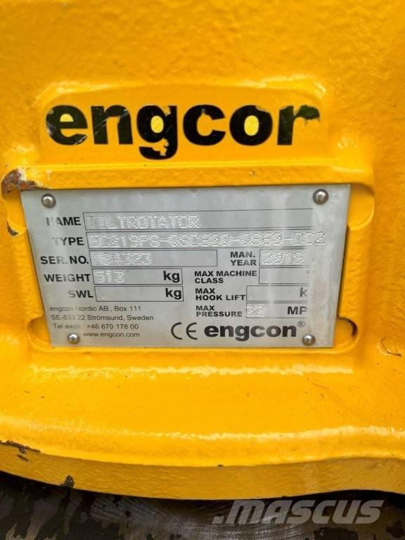 Komatsu PW 160-11 Bageri točkaši