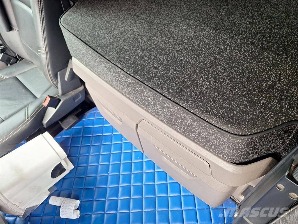 Scania R 410 LNG Tegljači