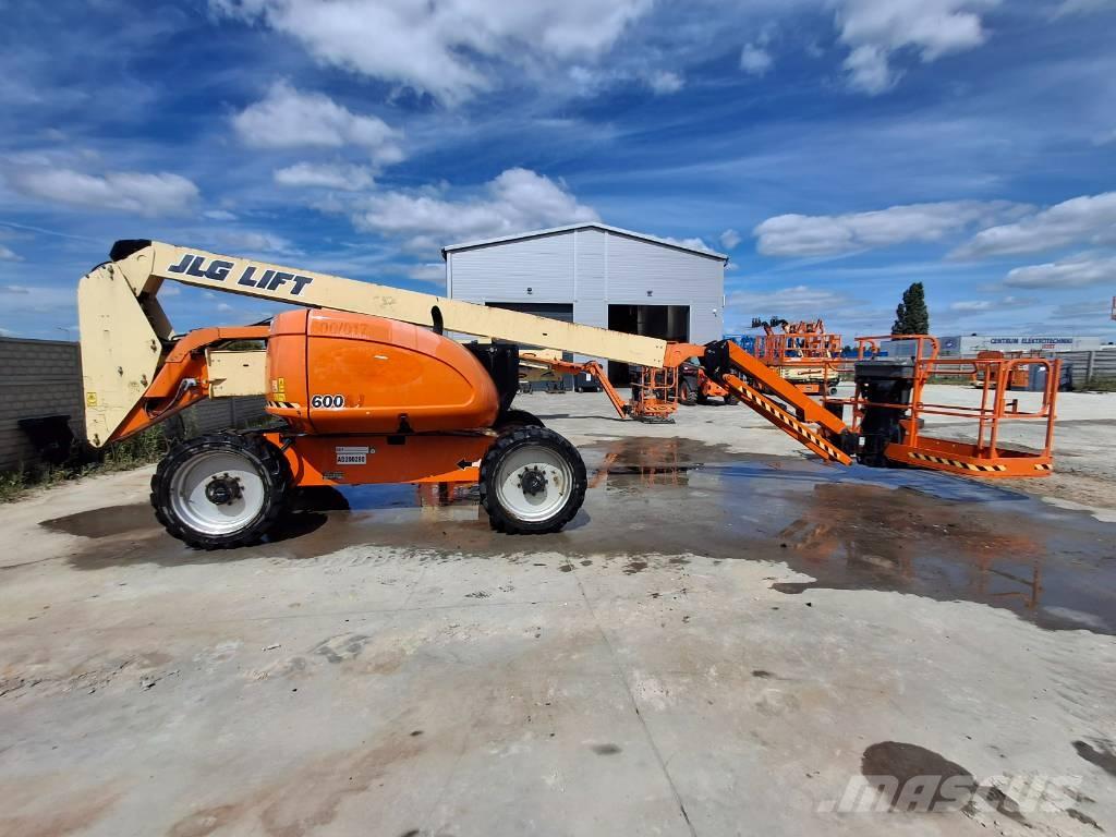 JLG 600AJ Zglobne podizne platforme