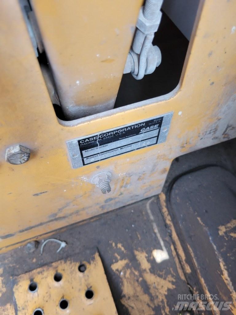 CASE 1845 C Skid steer mini utovarivači