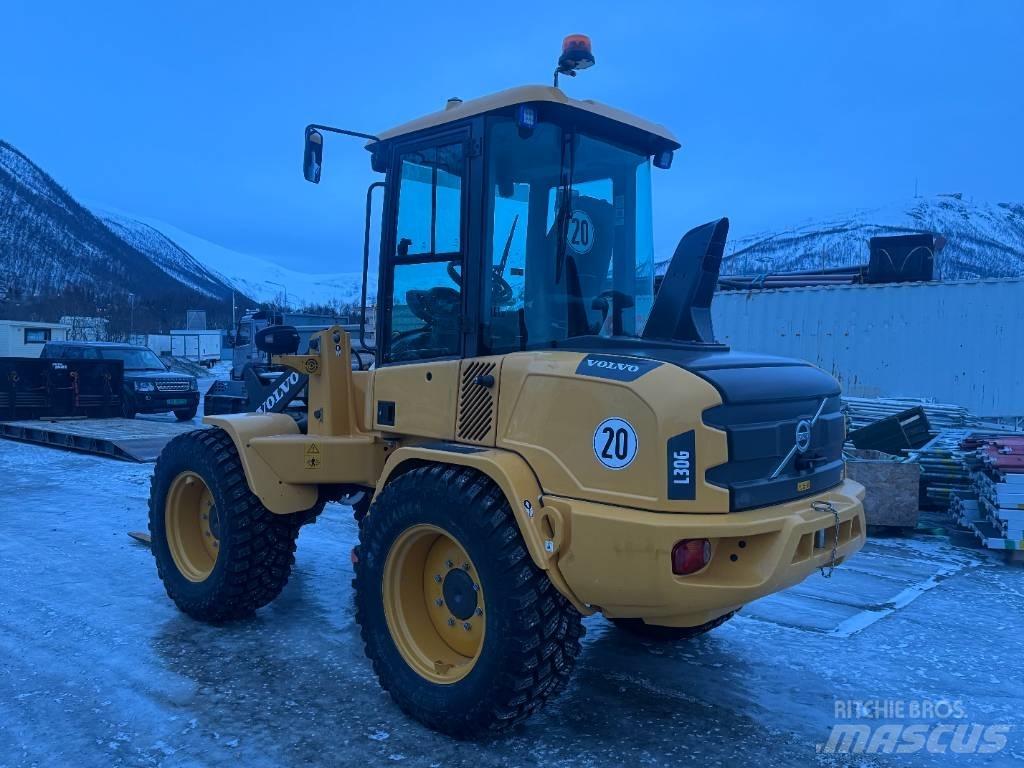 Volvo L 30 G Utovarivači na točkove