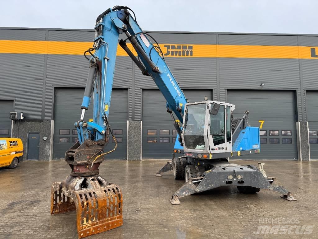 Fuchs MHL 320 Bageri za prenos primarnih/sekundarnih sirovina
