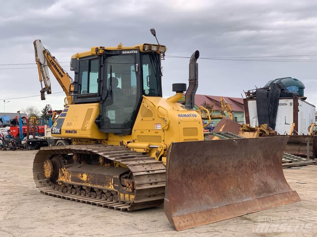 Komatsu D 51 PX-24 Buldožeri guseničari