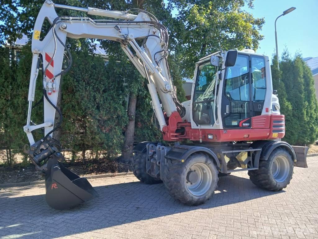 Takeuchi TB 295 W Bageri točkaši