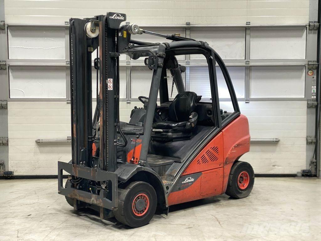 Linde H25D-02 Dizelski viljuškari