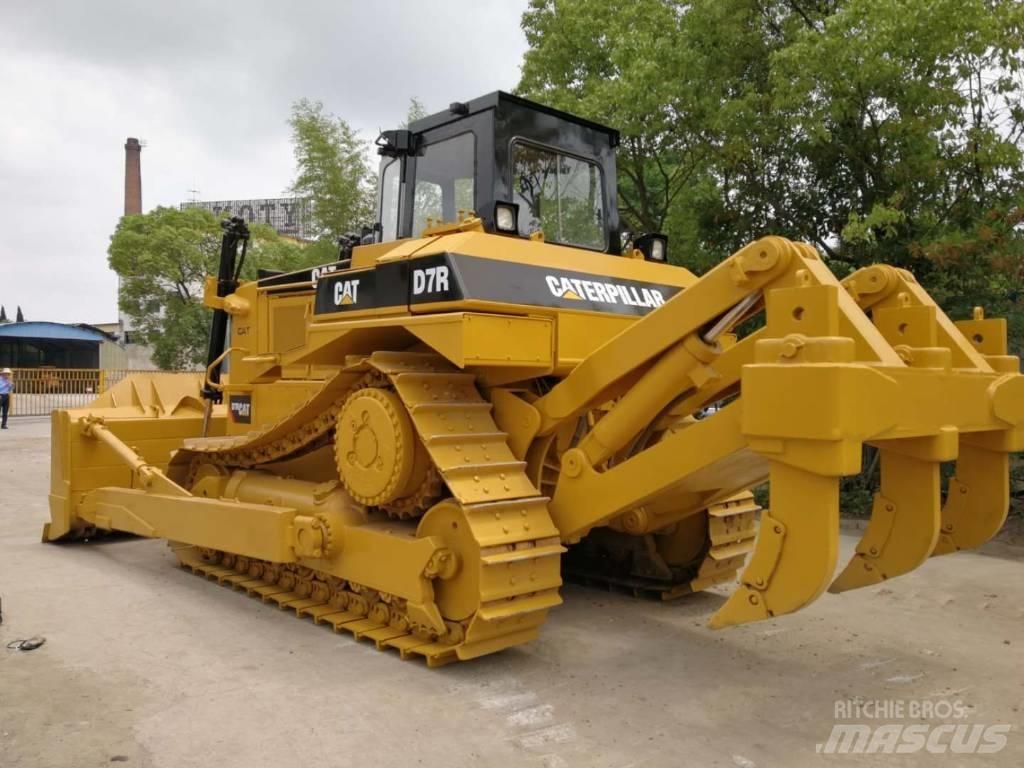 CAT D 7 R Buldožeri guseničari