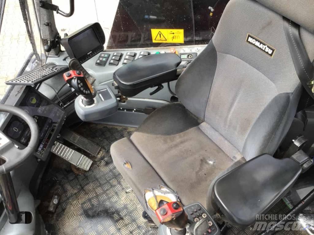 Komatsu 931.1 Harversteri