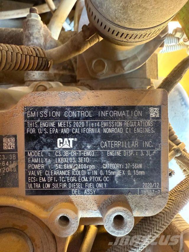 CAT 906M Utovarivači na točkove