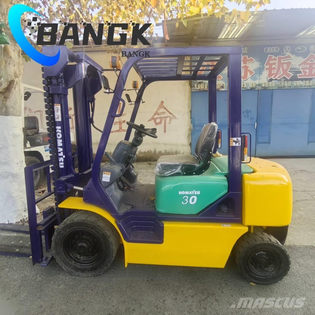 Komatsu FD 30 Dizelski viljuškari