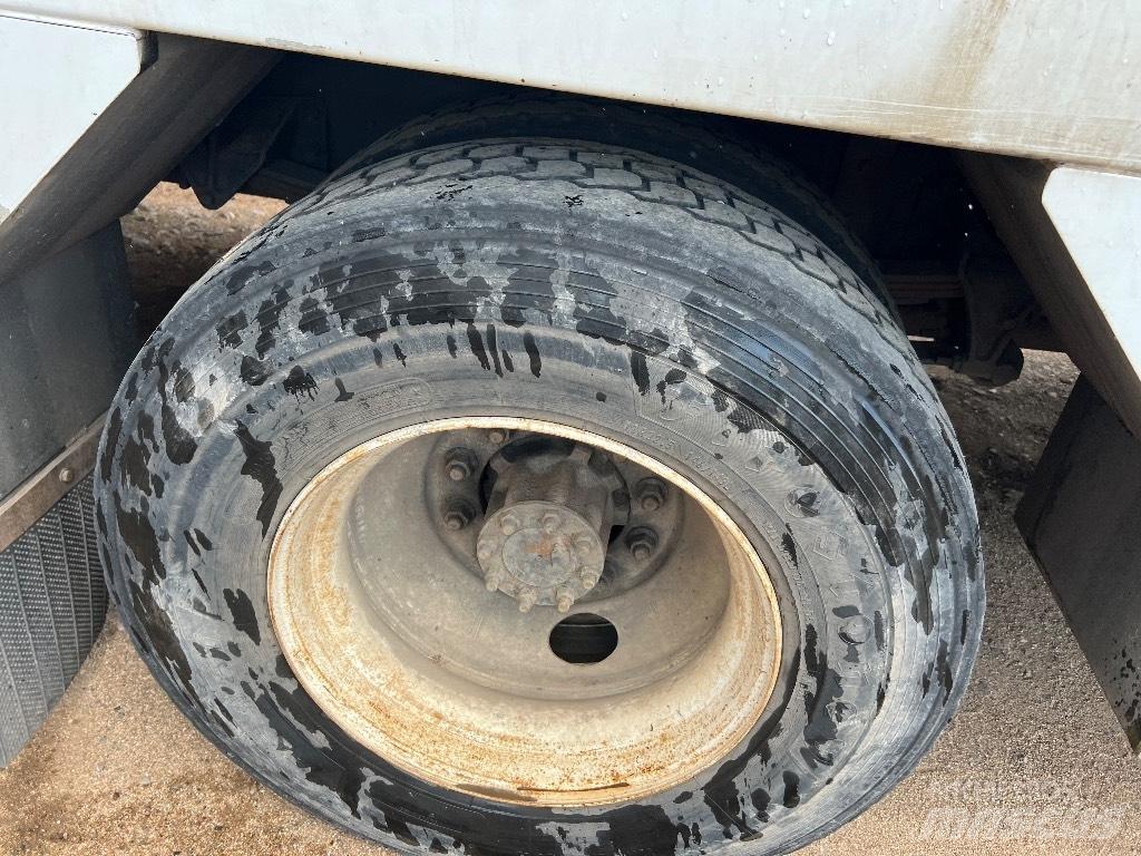 Ford F 750 XL Komunalna vozila za opštu namenu