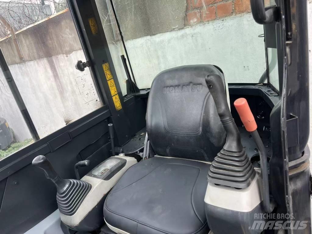 Komatsu PC 40 MR-2 Bageri guseničari