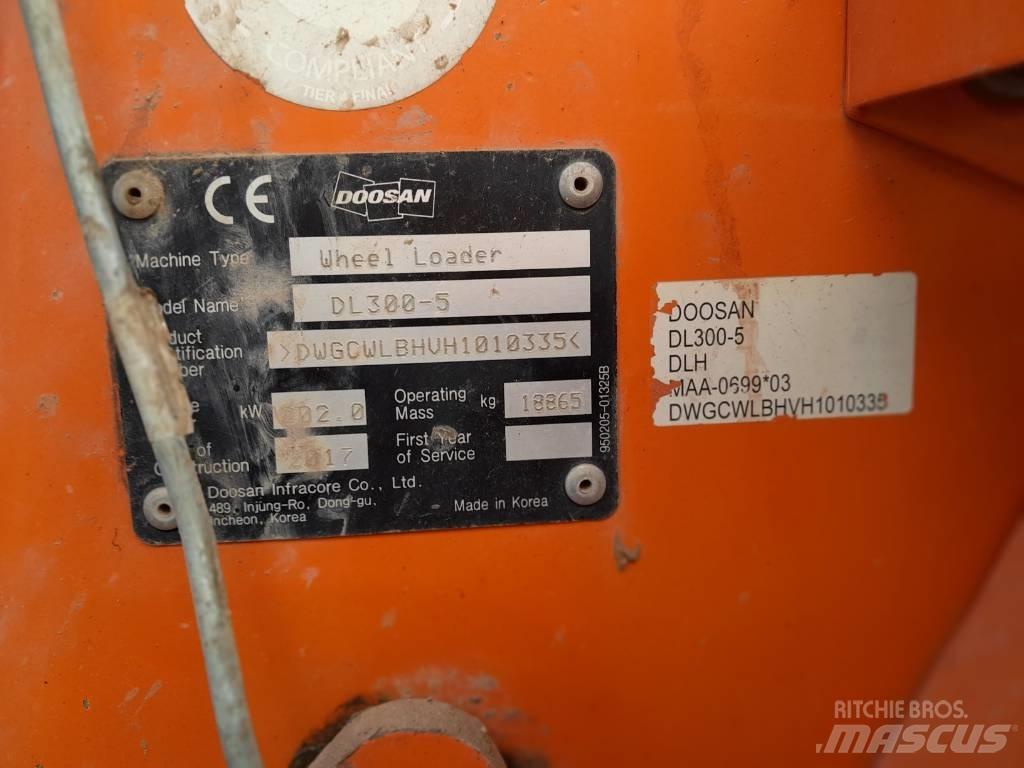 Doosan DL 300 Utovarivači na točkove