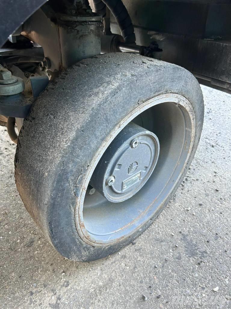 Wirtgen W 50 DC Freze za asfalt