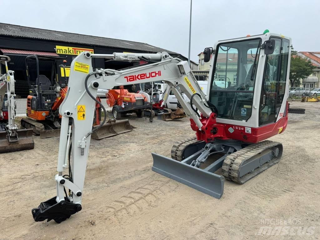 Takeuchi TB228 Mini bageri < 7t