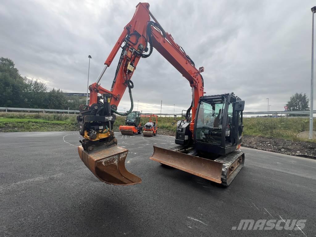 Hitachi ZX 85 US-6 Midi bageri 7t – 12t