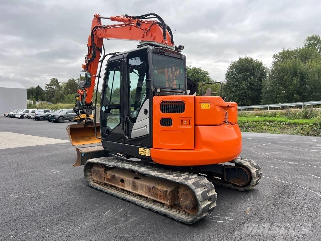 Hitachi ZX 85 US-6 Midi bageri 7t – 12t
