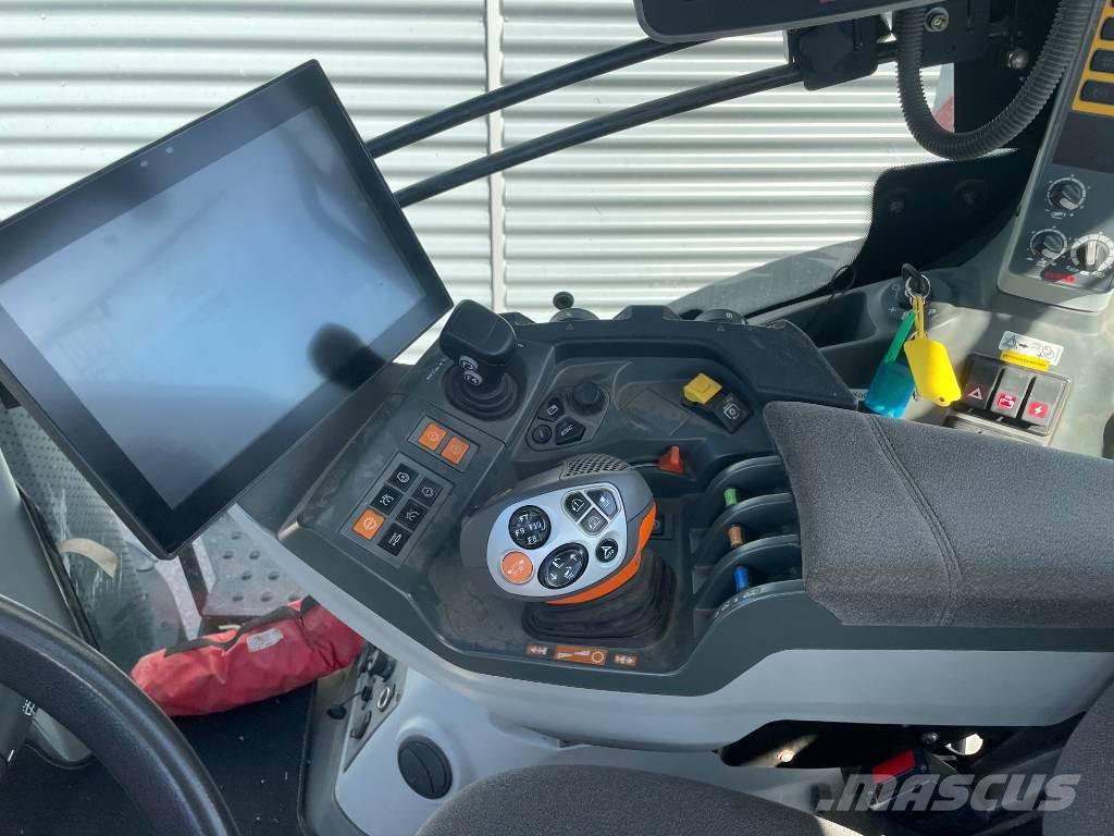 CLAAS 960 Axion Traktori