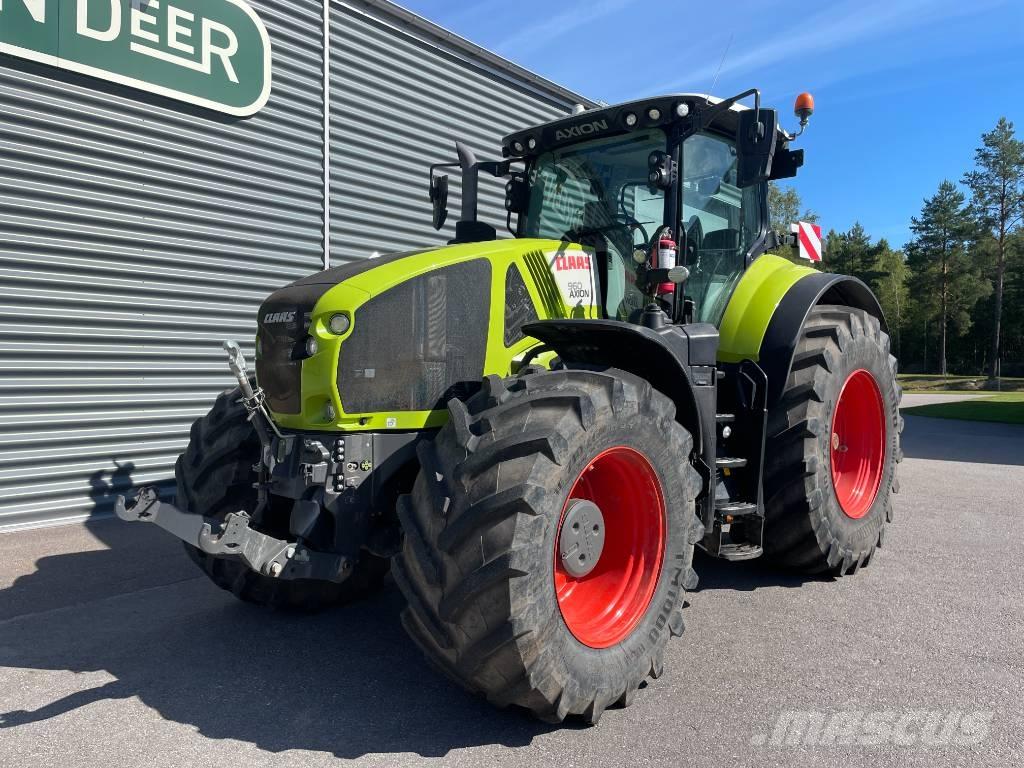 CLAAS 960 Axion Traktori