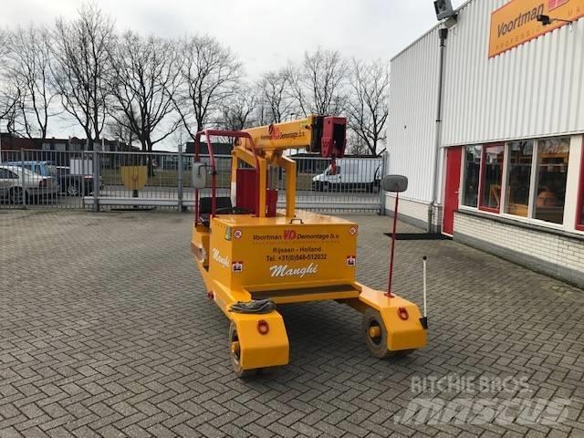 Manghi P25E Polovni mini kranovi
