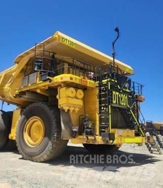 Komatsu 830 E-5 Zglobni damperi