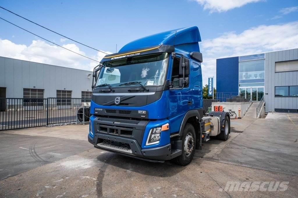 Volvo FMX 420 + HYDR. Tegljači